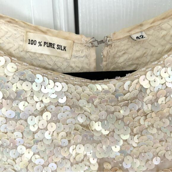 Vintage Silk & Sequin Cream Star Print Top w/ Zig Zag Edge - Picture 4 of 8